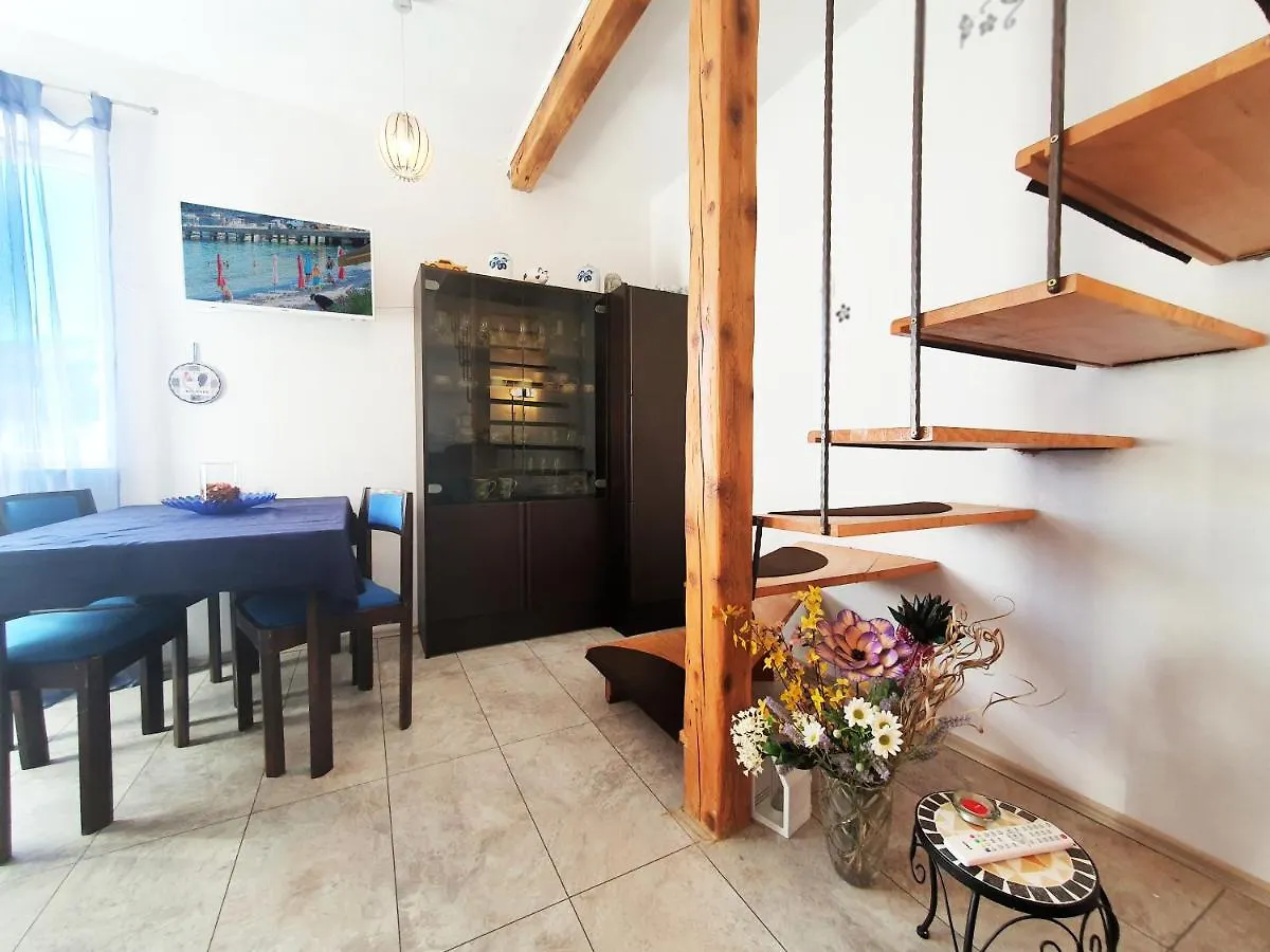 Apartmani Senka Ika Apartment