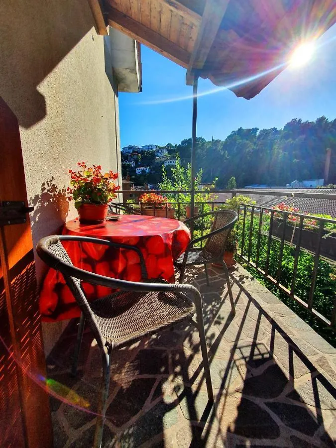 Apartmani Senka Ika
