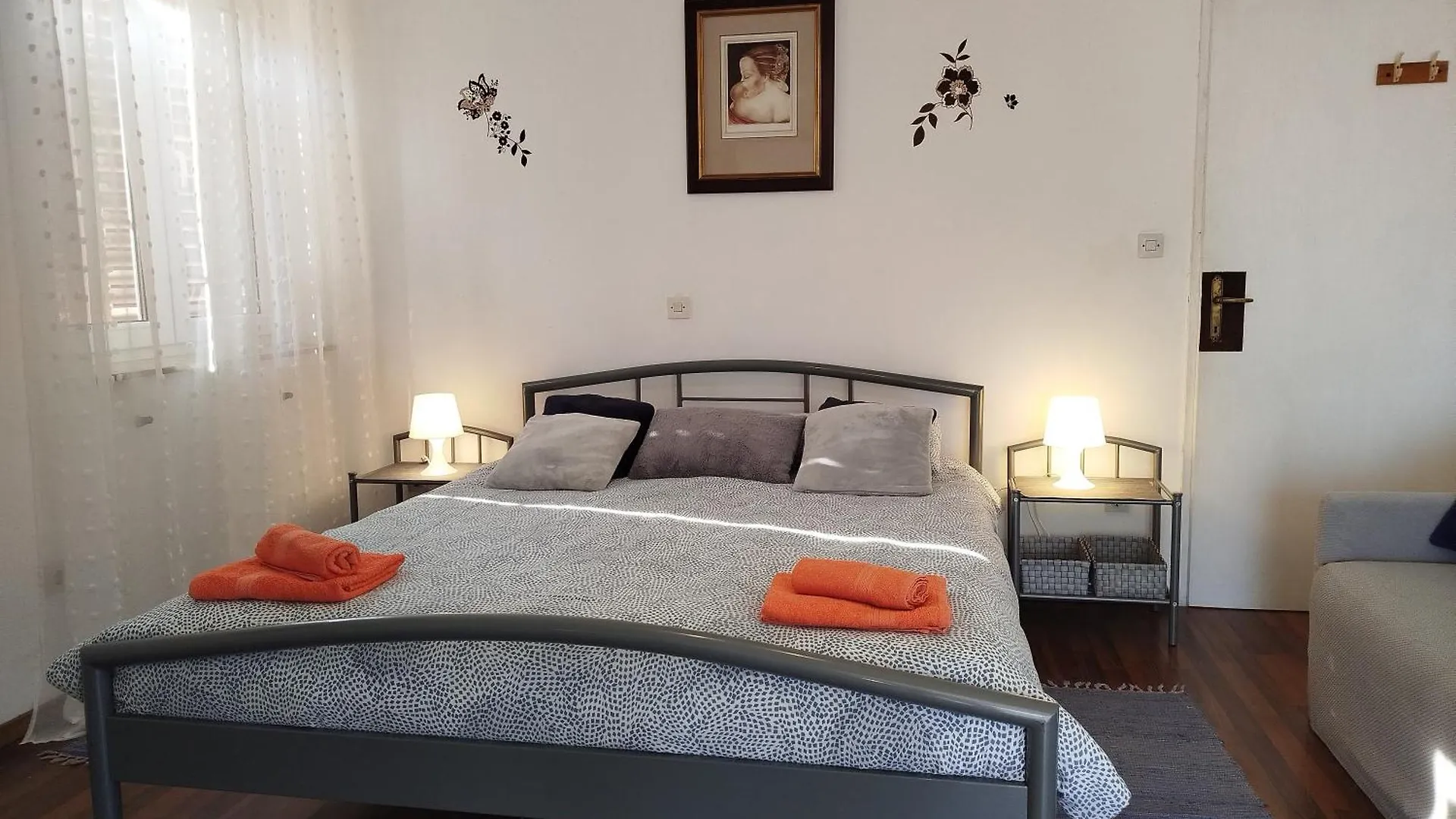 Apartmani Senka Ika
